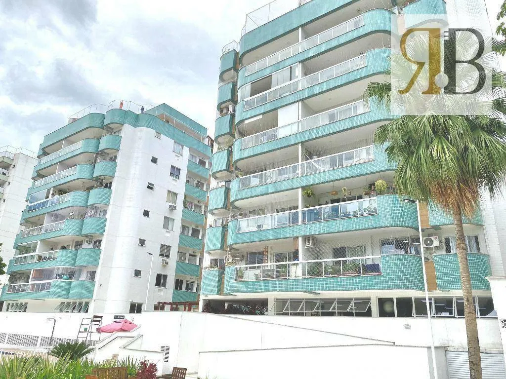 Рабочее место и 4 спальни: квартира 252 м² — photo 45