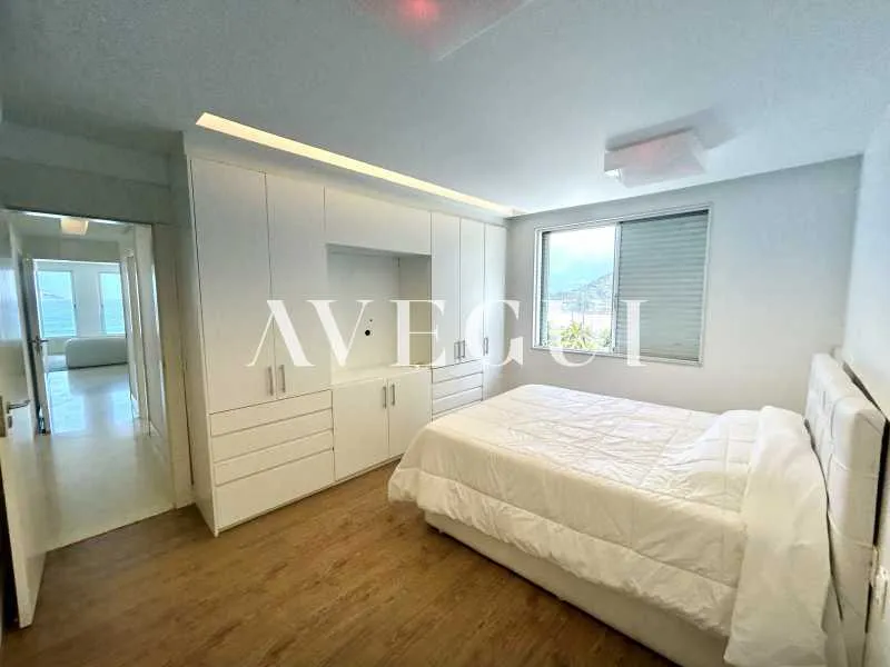 Duplex penthouse with 3 bedrooms and 5 bathrooms — photo 24