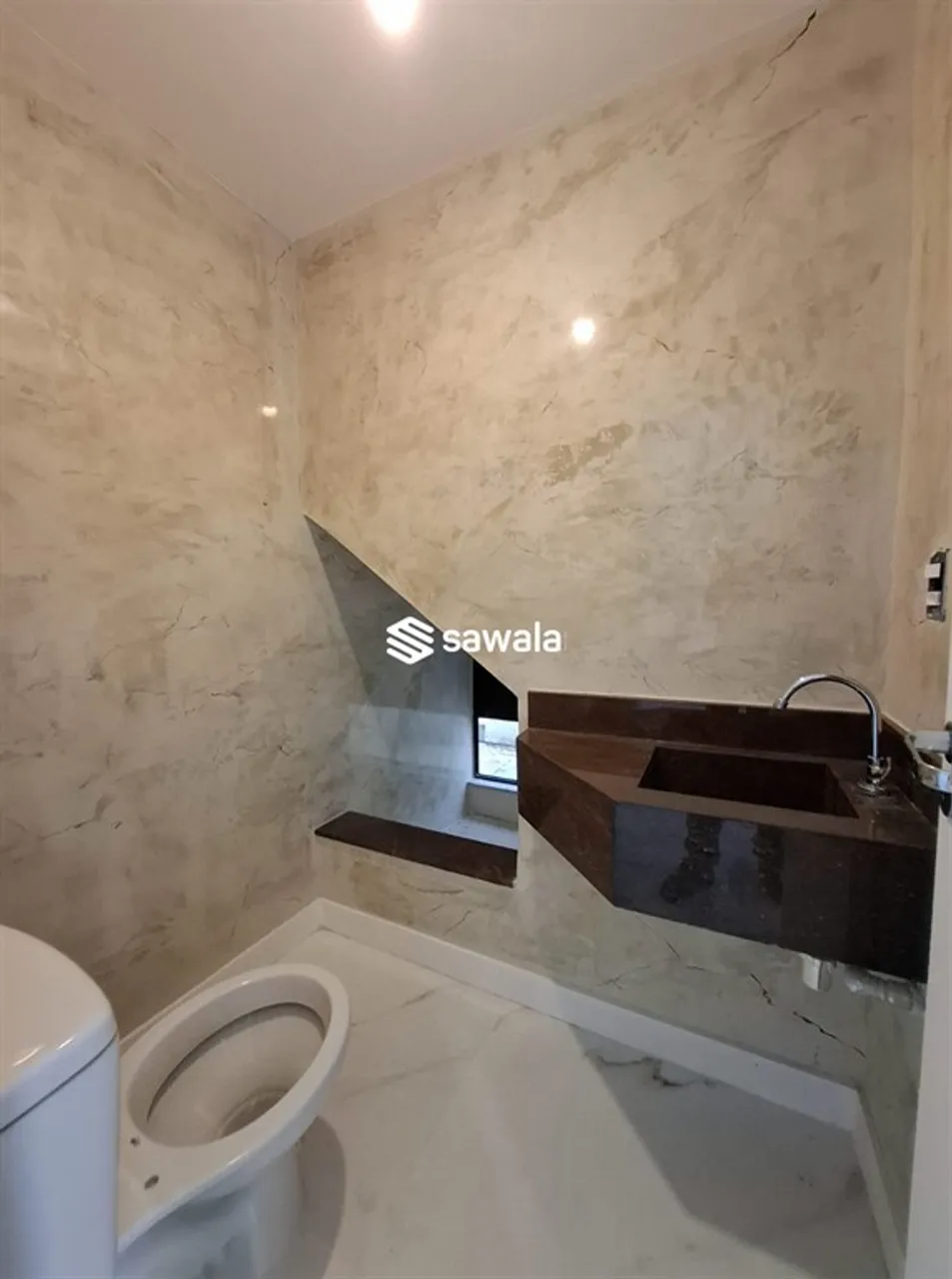 Triplex house 450 m² with 5 bedrooms and 5 bathrooms — photo 18