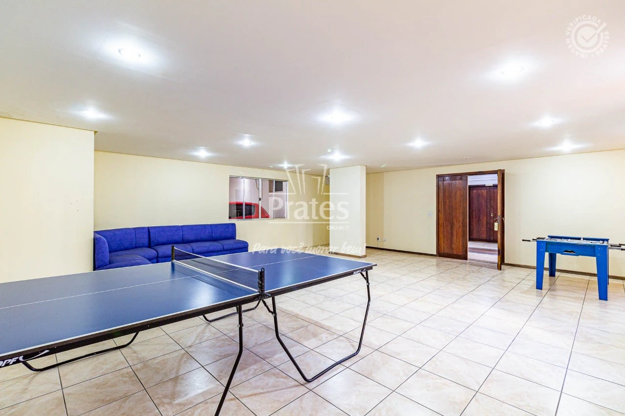 3-bedroom apartment with a home office in Curitiba — photo 18