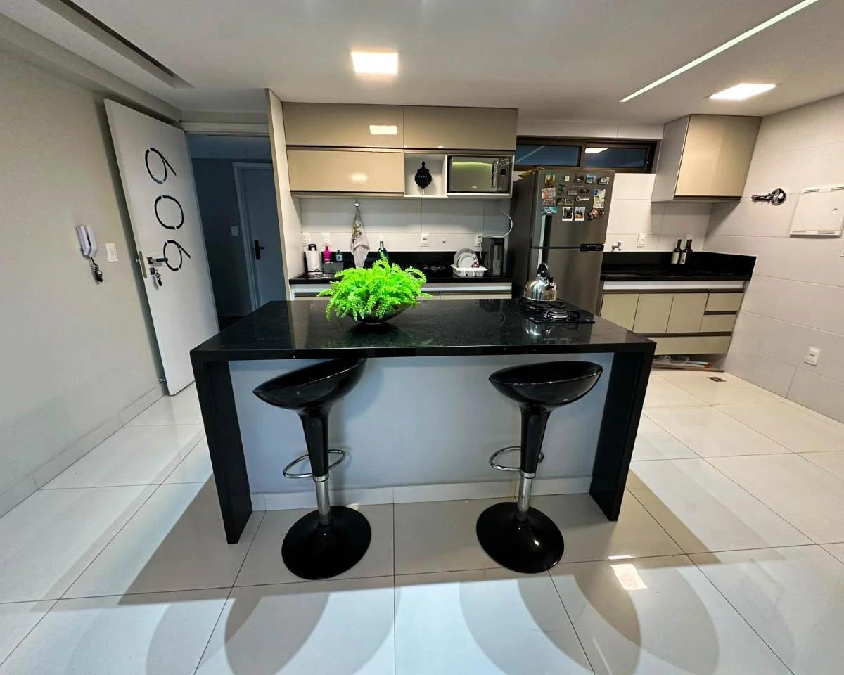 2-bedroom apartment with a home office in João Pessoa — photo 10