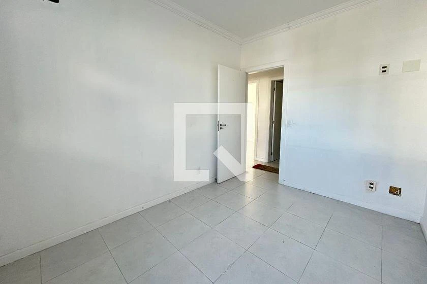 Apartment, 87 m², with a grill on the balcony — photo 26