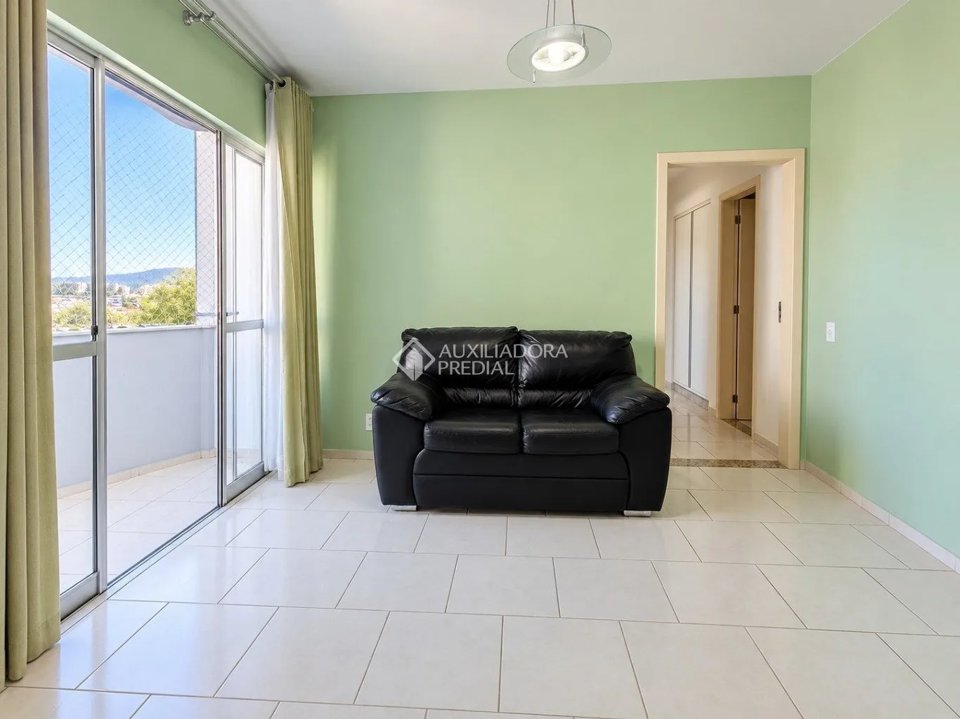 Apartment with 3 bedrooms, 1 en-suite and 122 m² — photo 10