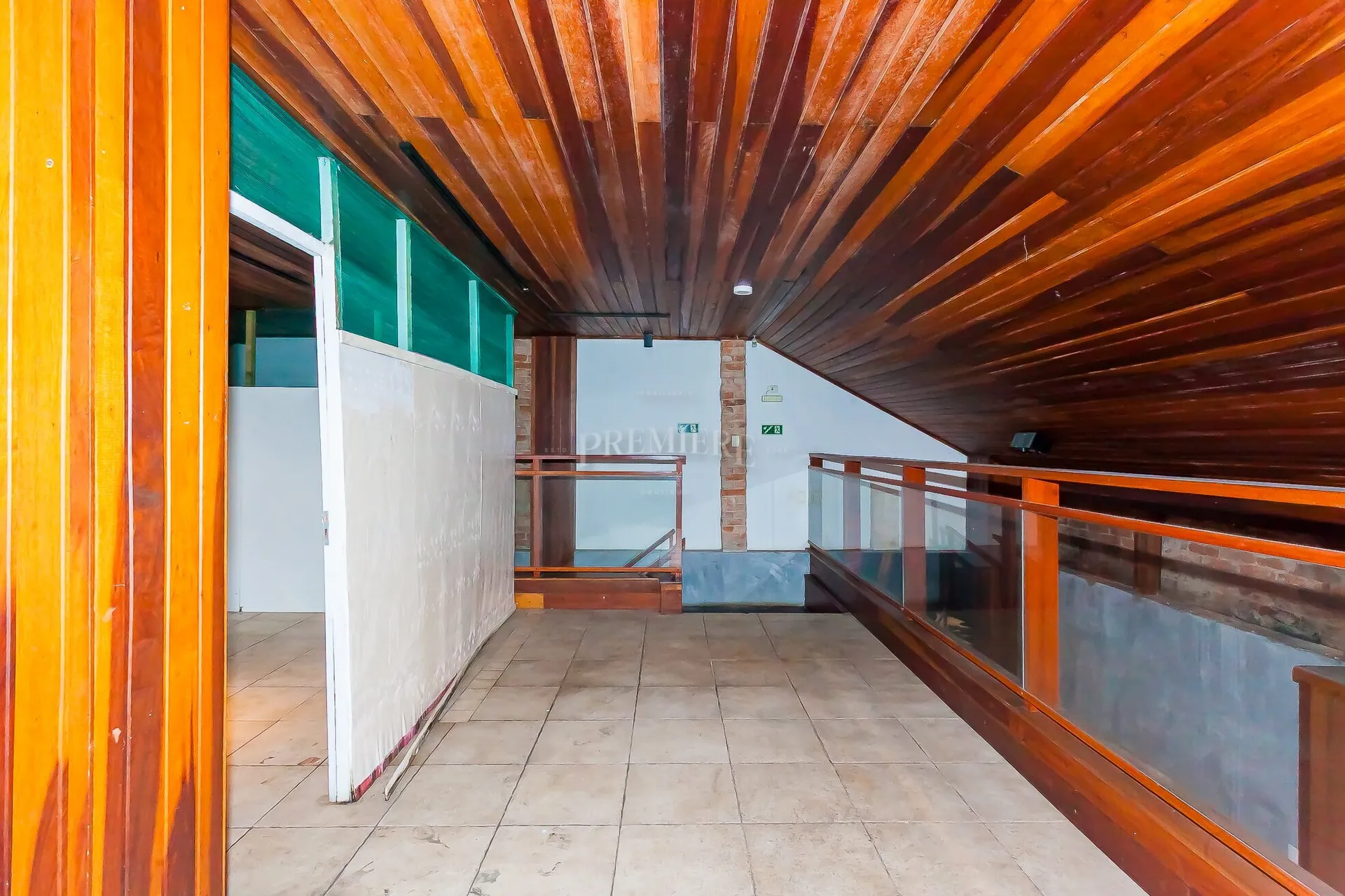 Будинок: 5 спалень, 452 м² — photo 20