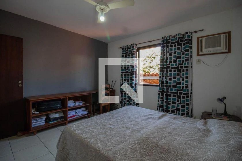 Casa de 450 m² con 6 dormitorios y 4 baños — photo 9