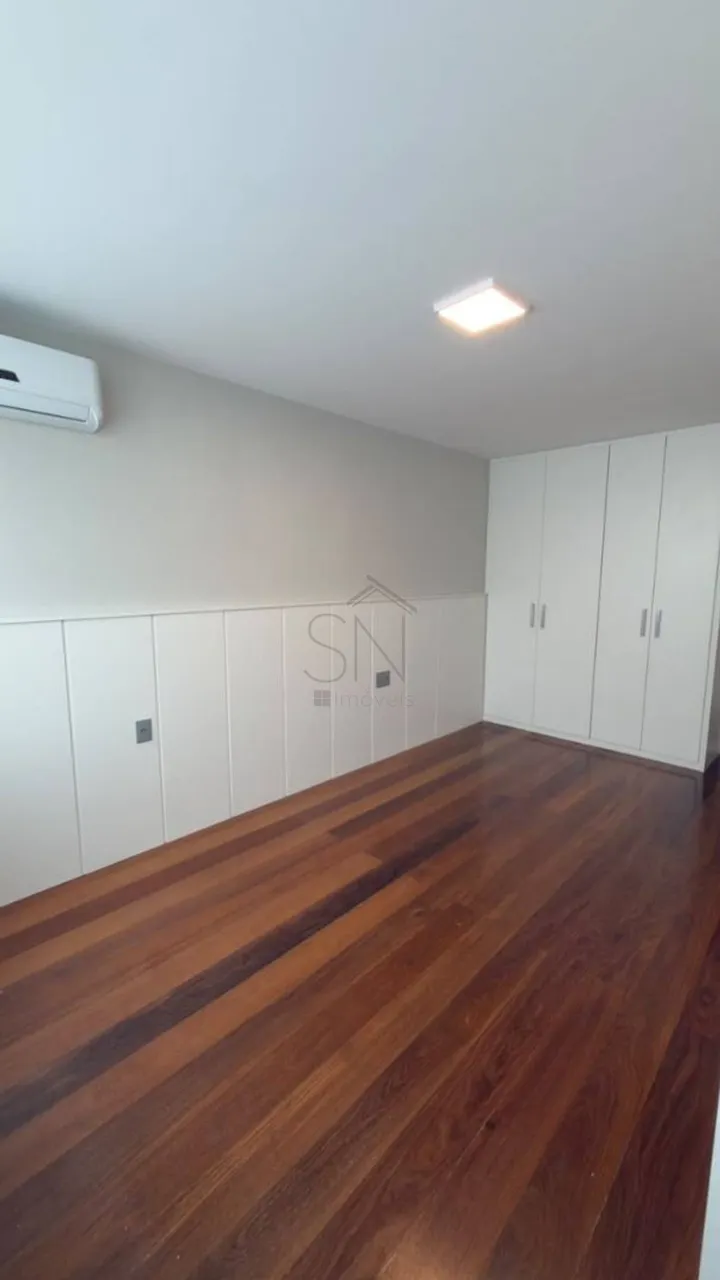 Floor-to-ceiling windows in a 5-bedroom apartment, 465 m² — photo 7