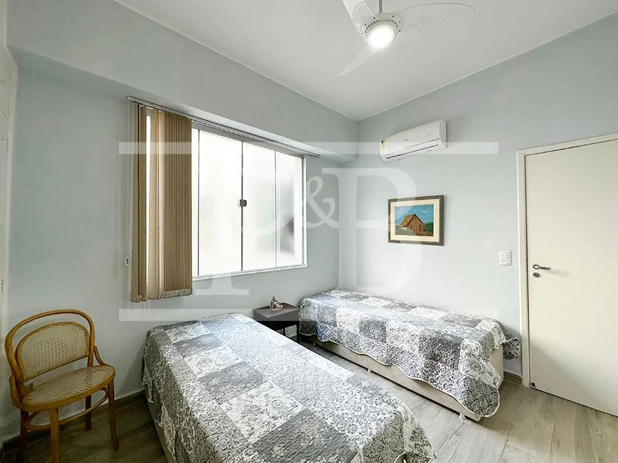 2-bedroom, 2-bath apartment with a separate kitchen — photo 21