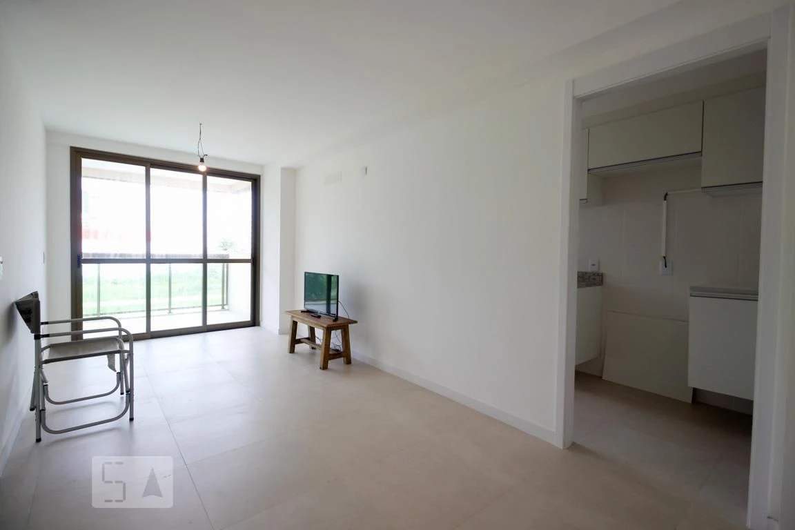 2-bedroom apartment with a mountain view — photo 7