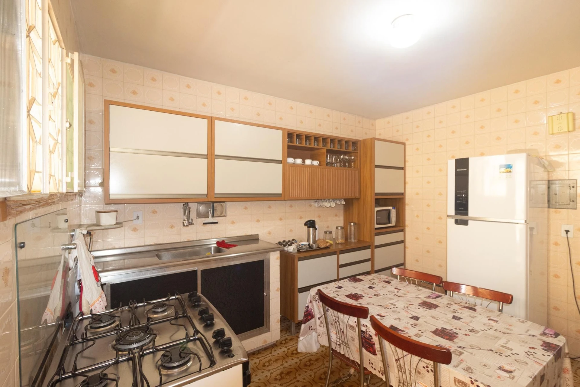 Casa mobiliada com jardim privativo e 3 quartos — photo 2