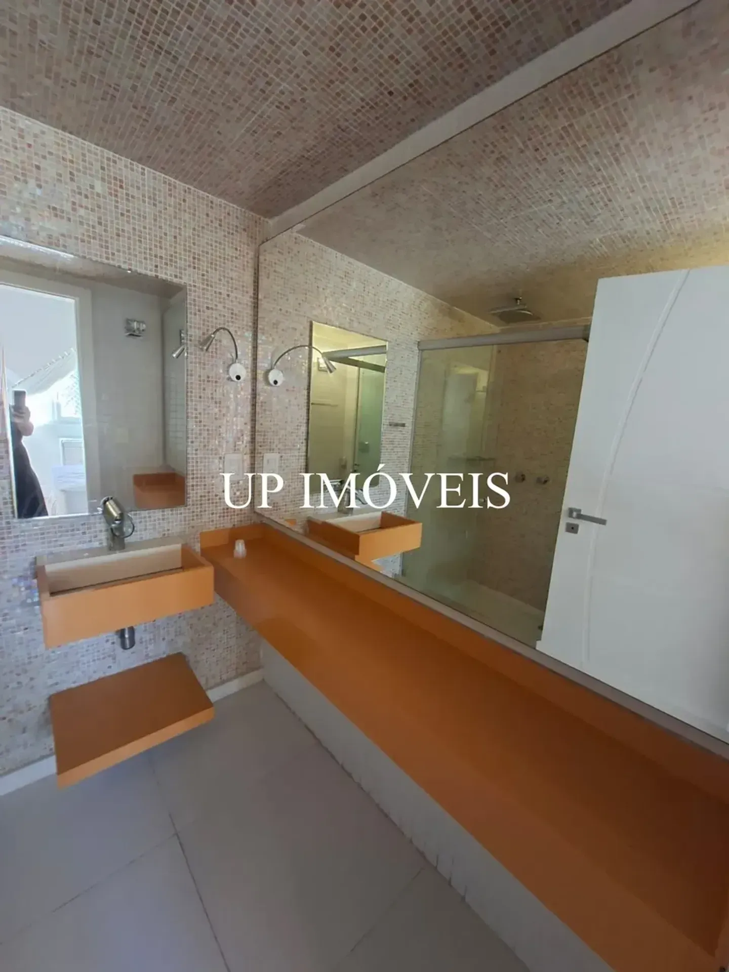 Apartment with 5 bedrooms and 5 parking spots, floor-to-ceiling windows — photo 26