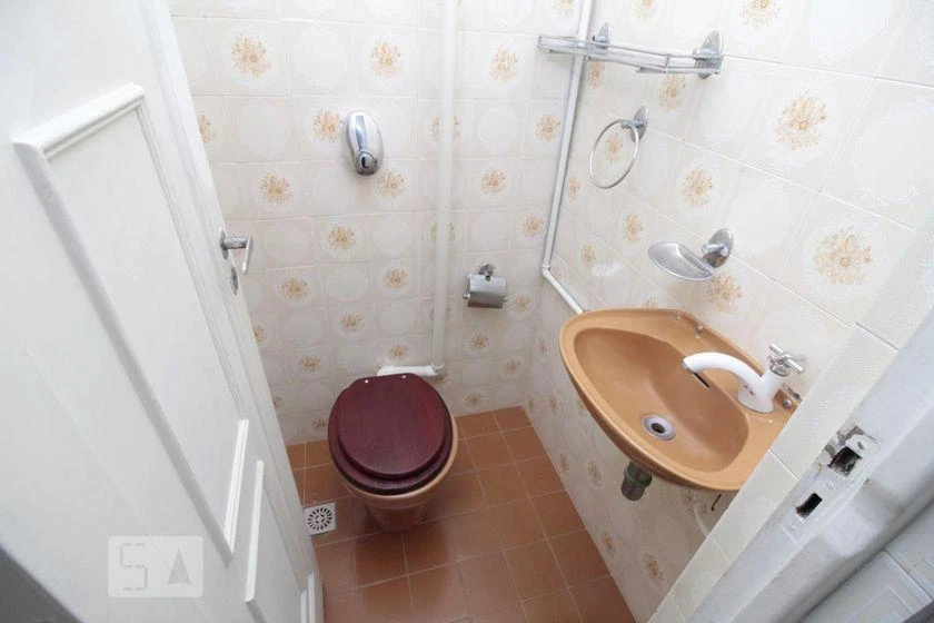 Apartment, 180 m², with wood or laminate floors — photo 12