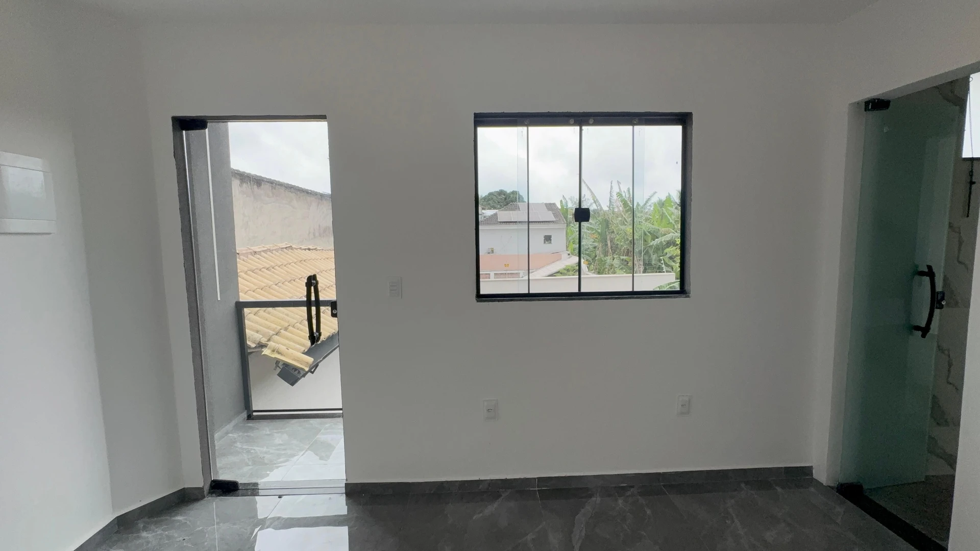 House, 350 m², with a garden — photo 9