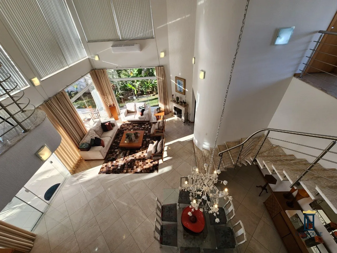 Casa amueblada con 6 dormitorios y 600 m² — photo 23