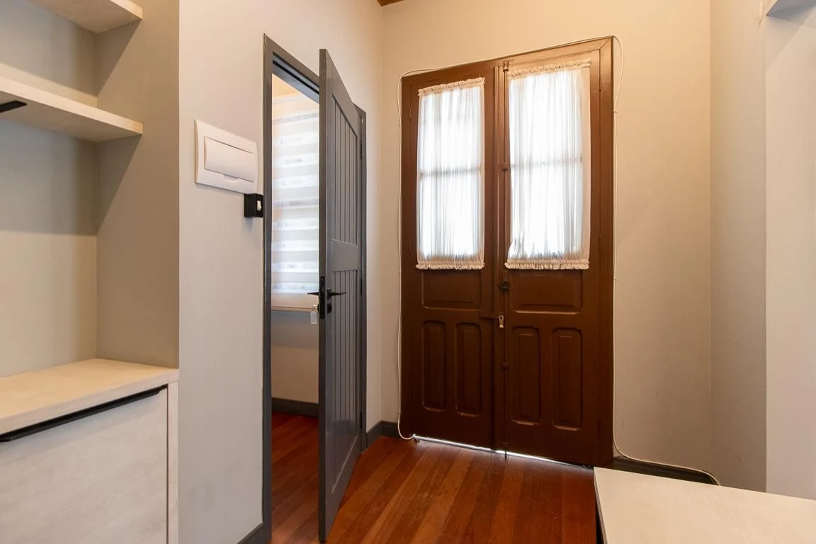 Furnished apartment, 55 m², with a washing machine — photo 20