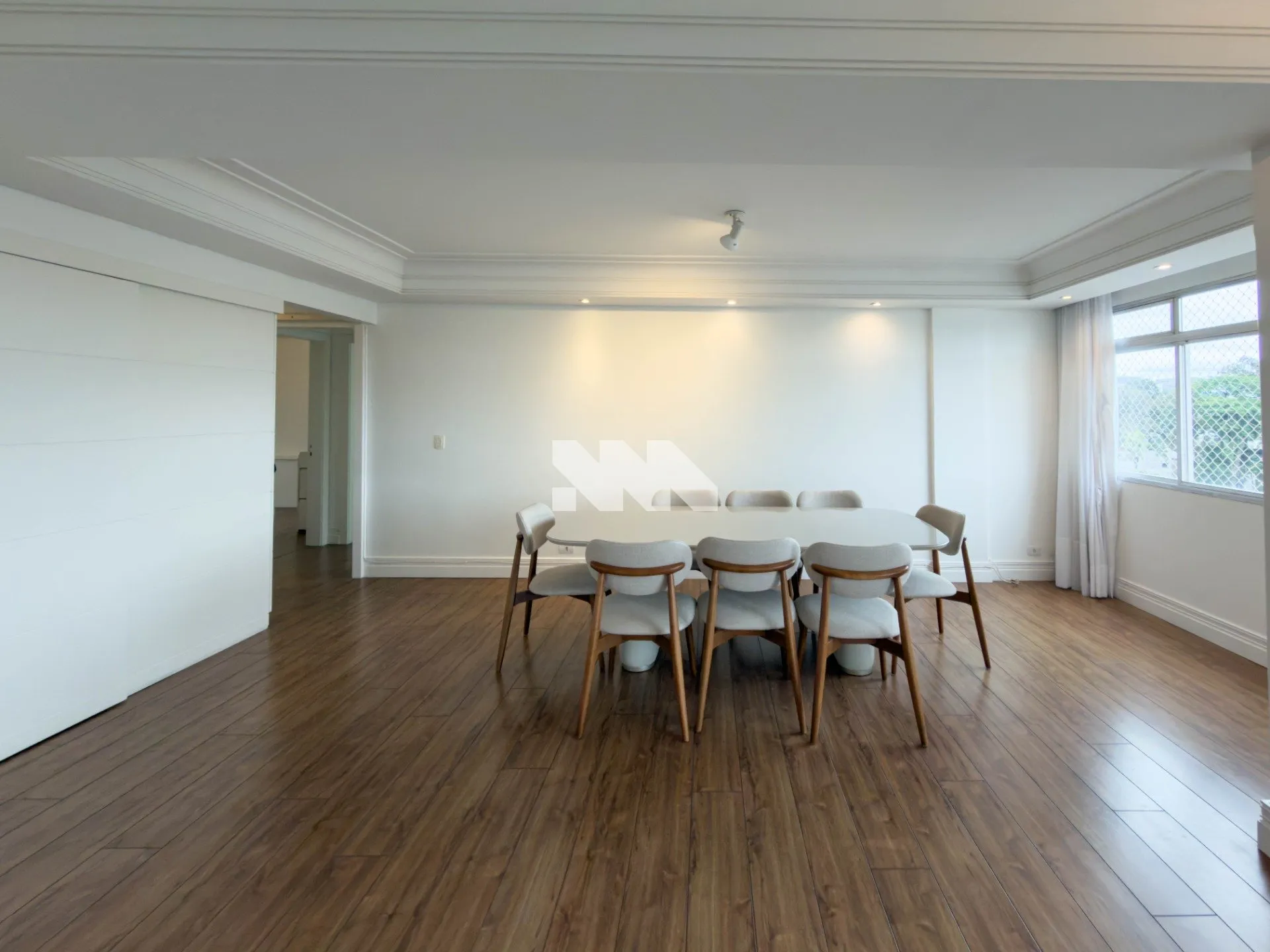 Apartment on the 6th floor with a home office — photo 3