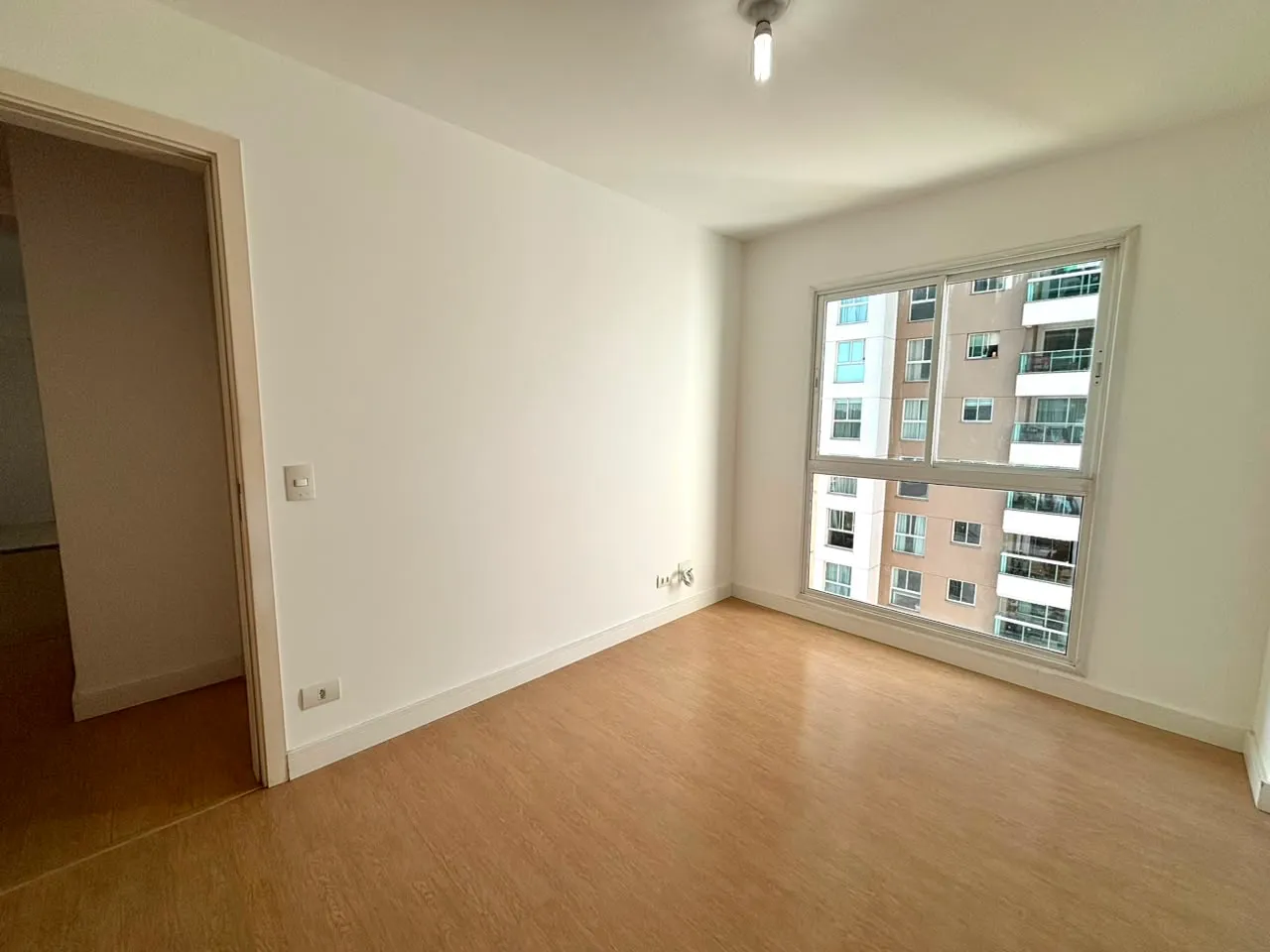 75 m² apartment with 2 bedrooms and a balcony — photo 23