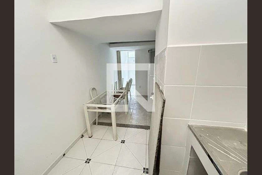 Unfurnished studio 28 m² with 1 bedroom and 1 bath — photo 17