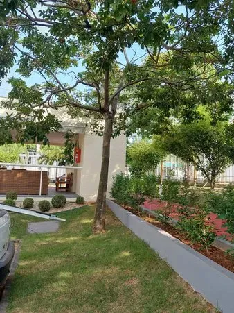 Apartment with 2 bedrooms and a closed-off kitchen — photo 13