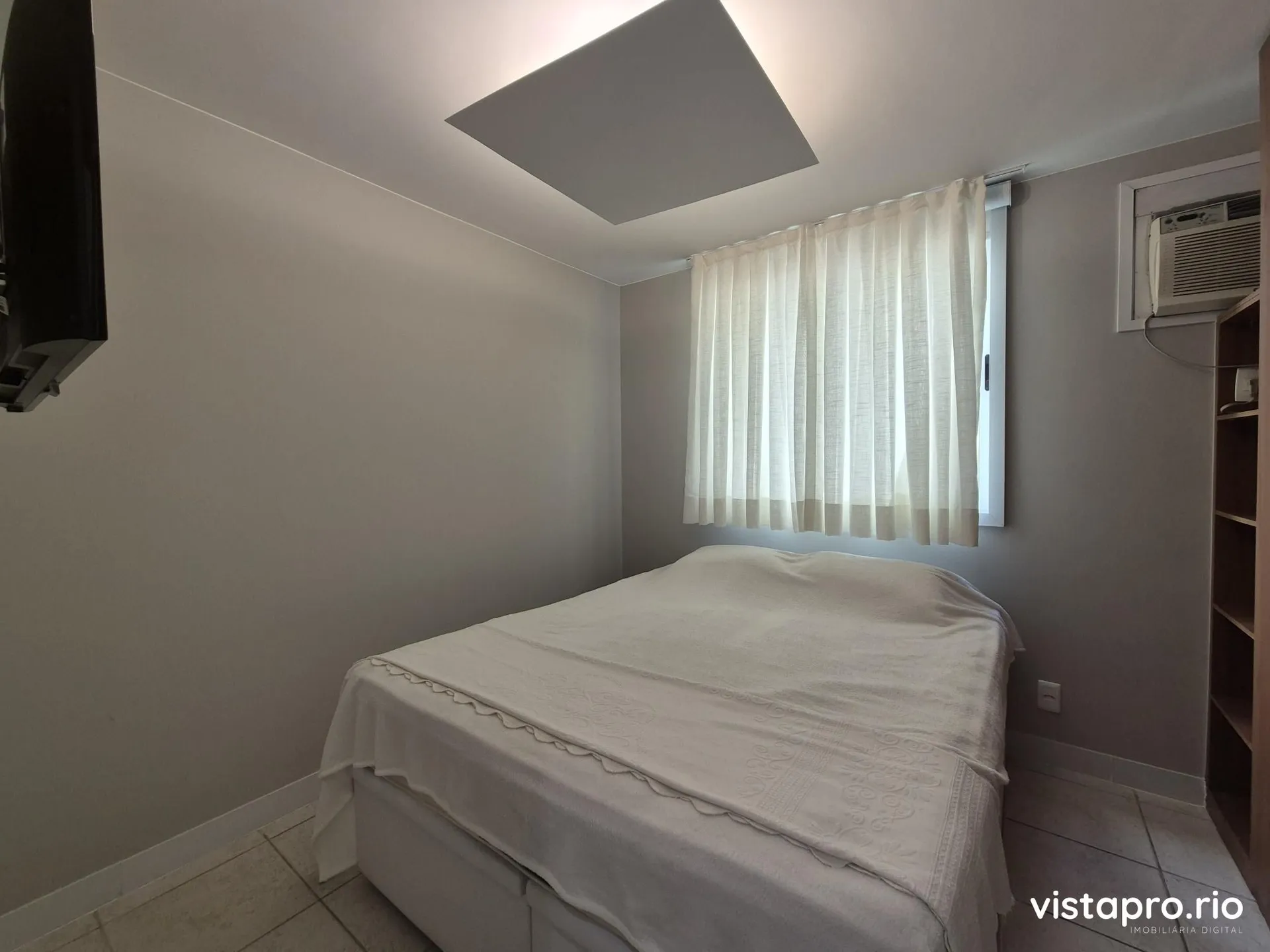 Furnished apartment, 50 m², with a water view — photo 10