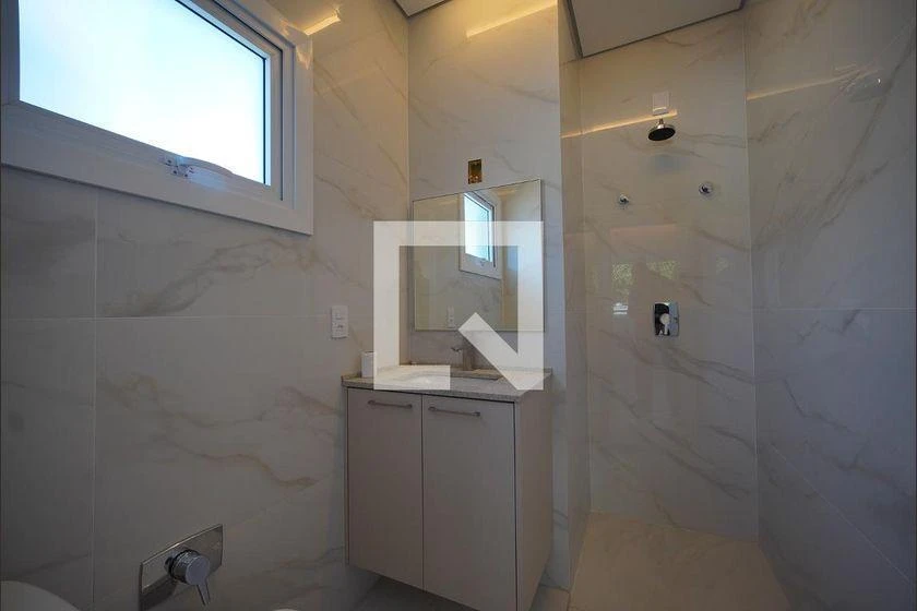 3-bedroom apartment with a water view in Florianópolis — photo 11
