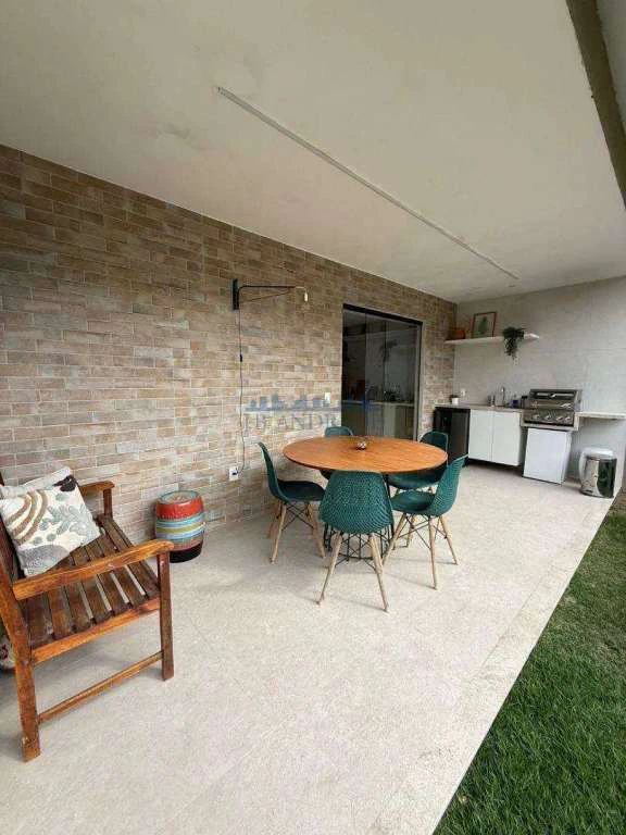 Casa com 4 dormitórios, 240 m² e 3 suítes com varanda — photo 5