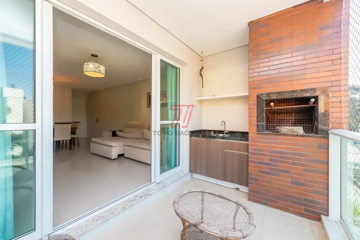 3-bedroom apartment with 197 m², 2 parking spots and balcony — photo 12