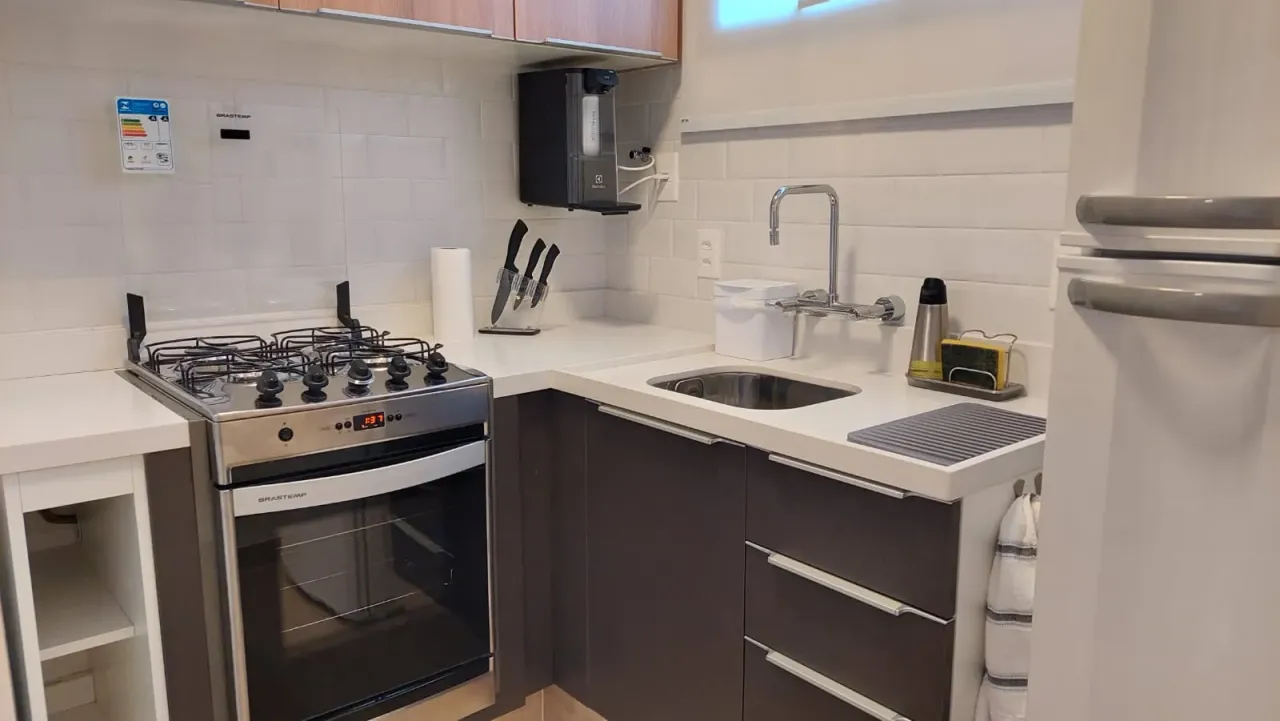 Apartamento mobiliado de 1 quarto com varanda envidraçada — photo 7