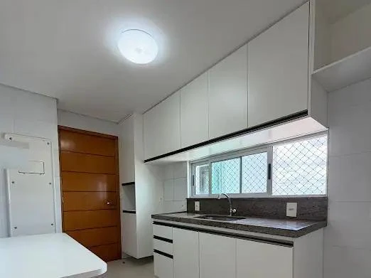 Apartamento de 3 quartos com vista para a água — photo 12