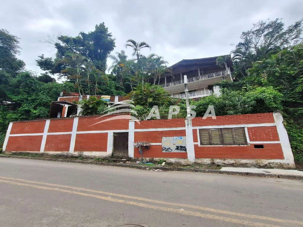 Casa sem mobília com 5 quartos e 625 m² construída — photo 23