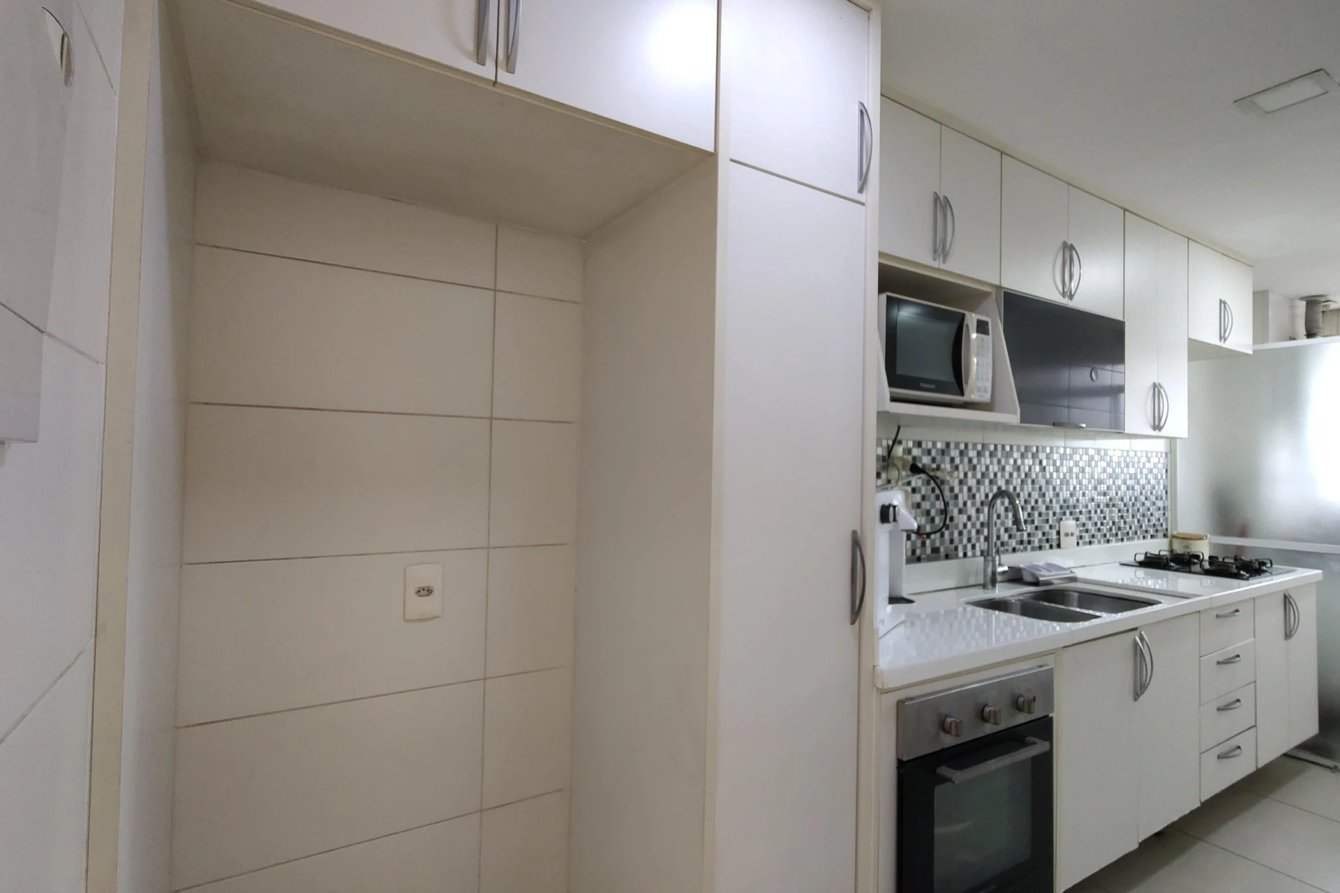 Furnished apartment with 3 bedrooms and 2 parking spots — photo 10
