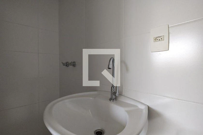 Apartamento de 59 m² com 2 quartos e varanda — photo 48