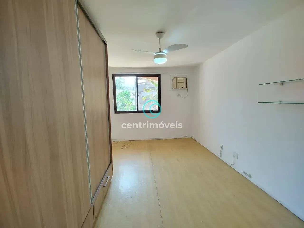 Rental apartment with 3 bedrooms and 1 suite — photo 30