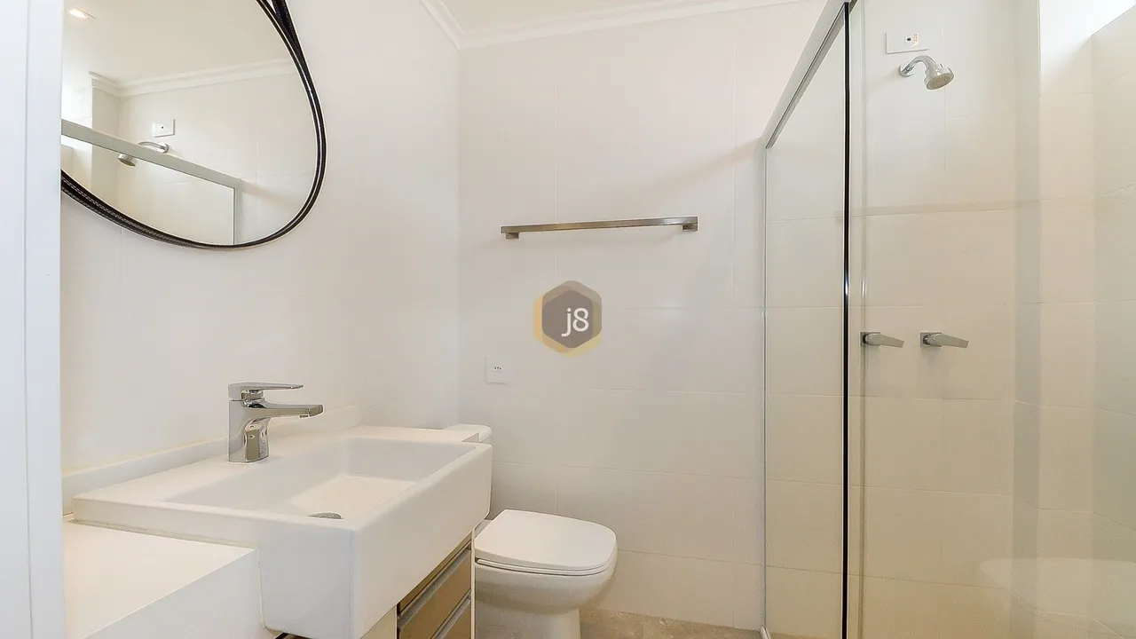 3-bedroom apartment with 137 m² and 3 total bathrooms — photo 17