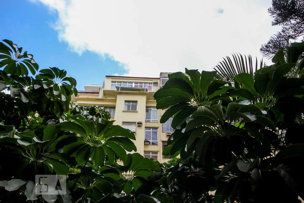 Apartment with a closed kitchen and 3 bedrooms at 112 m² — photo 29