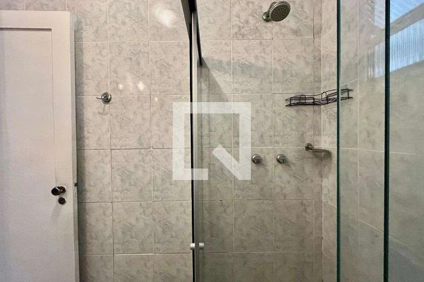 Apartamento mobiliado com 3 quartos e 90 m² — photo 27