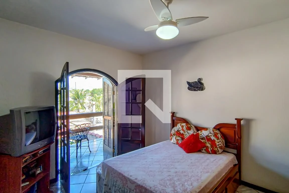 Furnished house with 4 bedrooms and private garden — photo 14