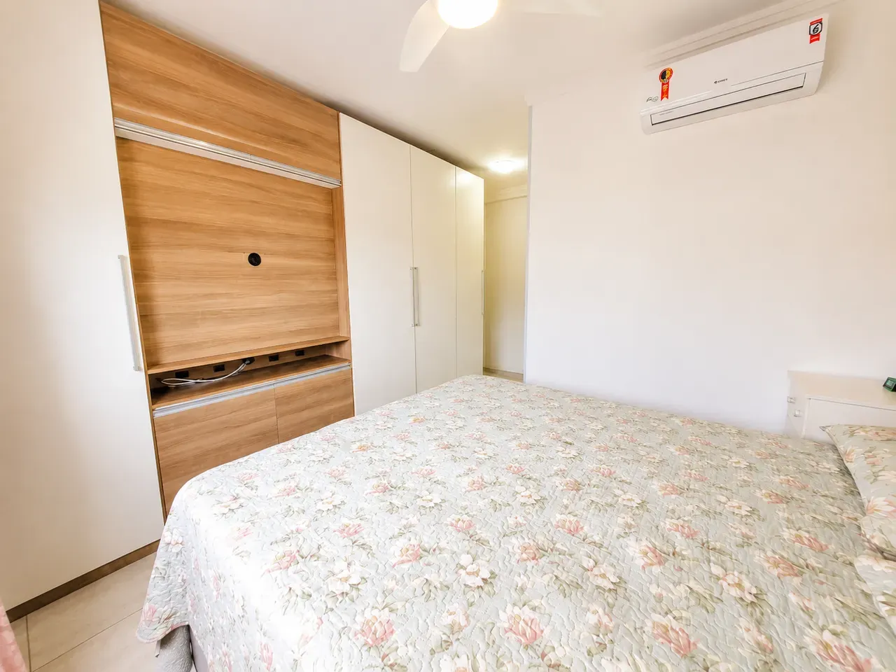 Apartamento amueblado de 3 dormitorios con suite y 2 plazas — photo 13