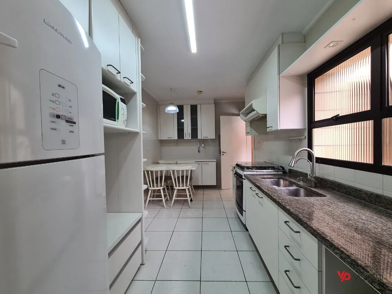 Квартира з 3 спальнями, 4 ванними та 2 паркомісцями — photo 16