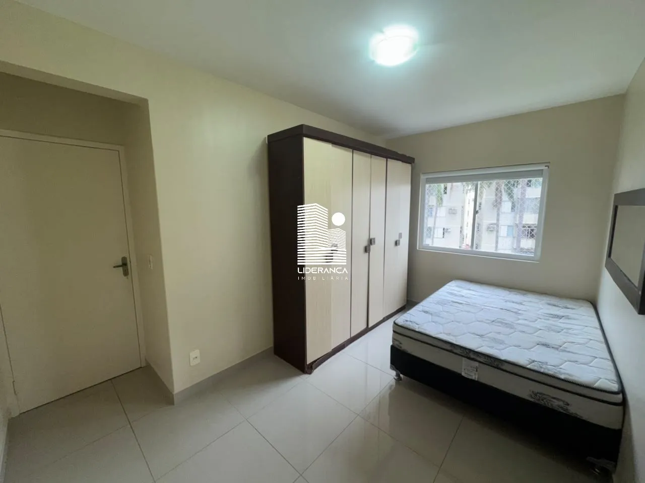 55 m² apartment with a home office and a washing machine — photo 38