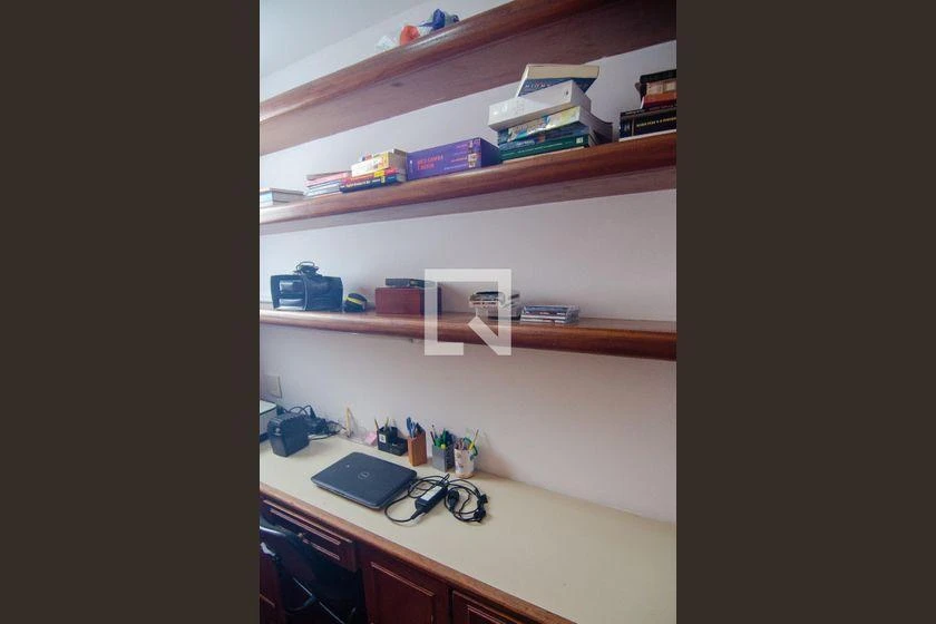 3-bedroom apartment with a walk-in closet in Rio de Janeiro — photo 44