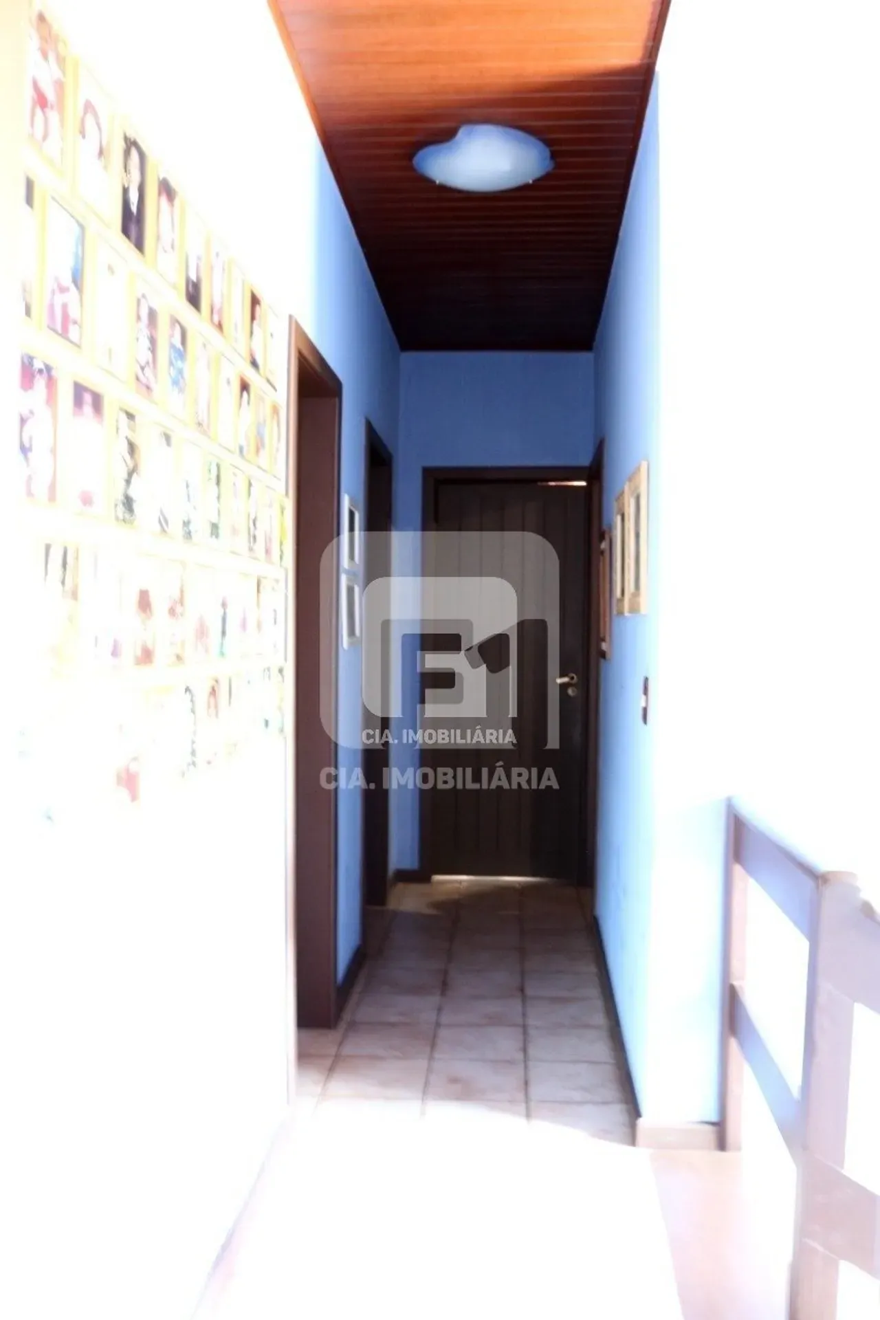 Мебльований будинок з 3 спальнями, 2 ванними і 1 місцем — photo 31
