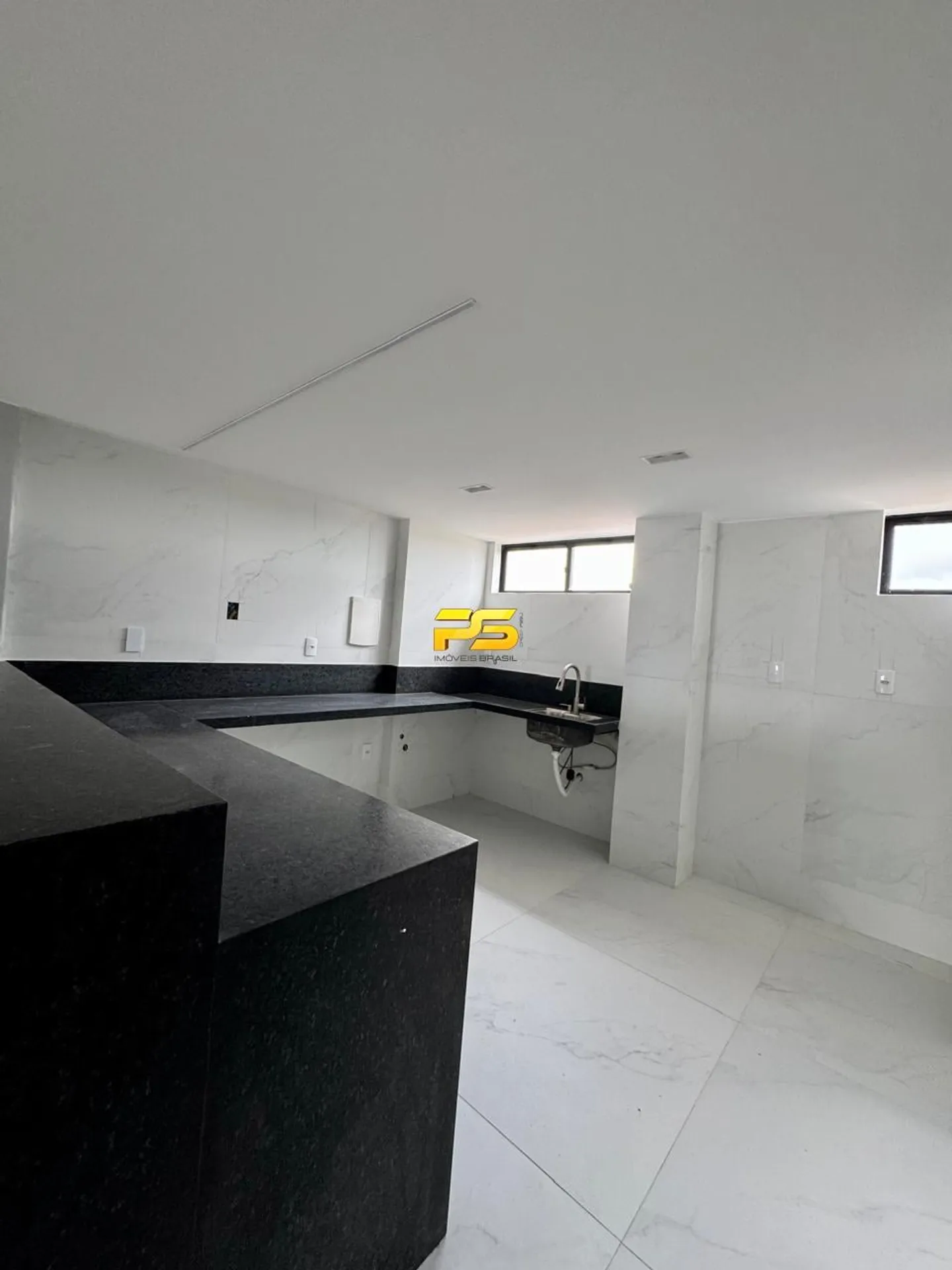 99 m² apartment with 3 bedrooms and 1 en-suite — photo 16