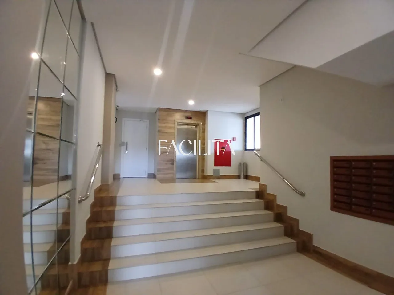 Apartamento de 3 dormitorios con baño en suite y balcón — photo 48