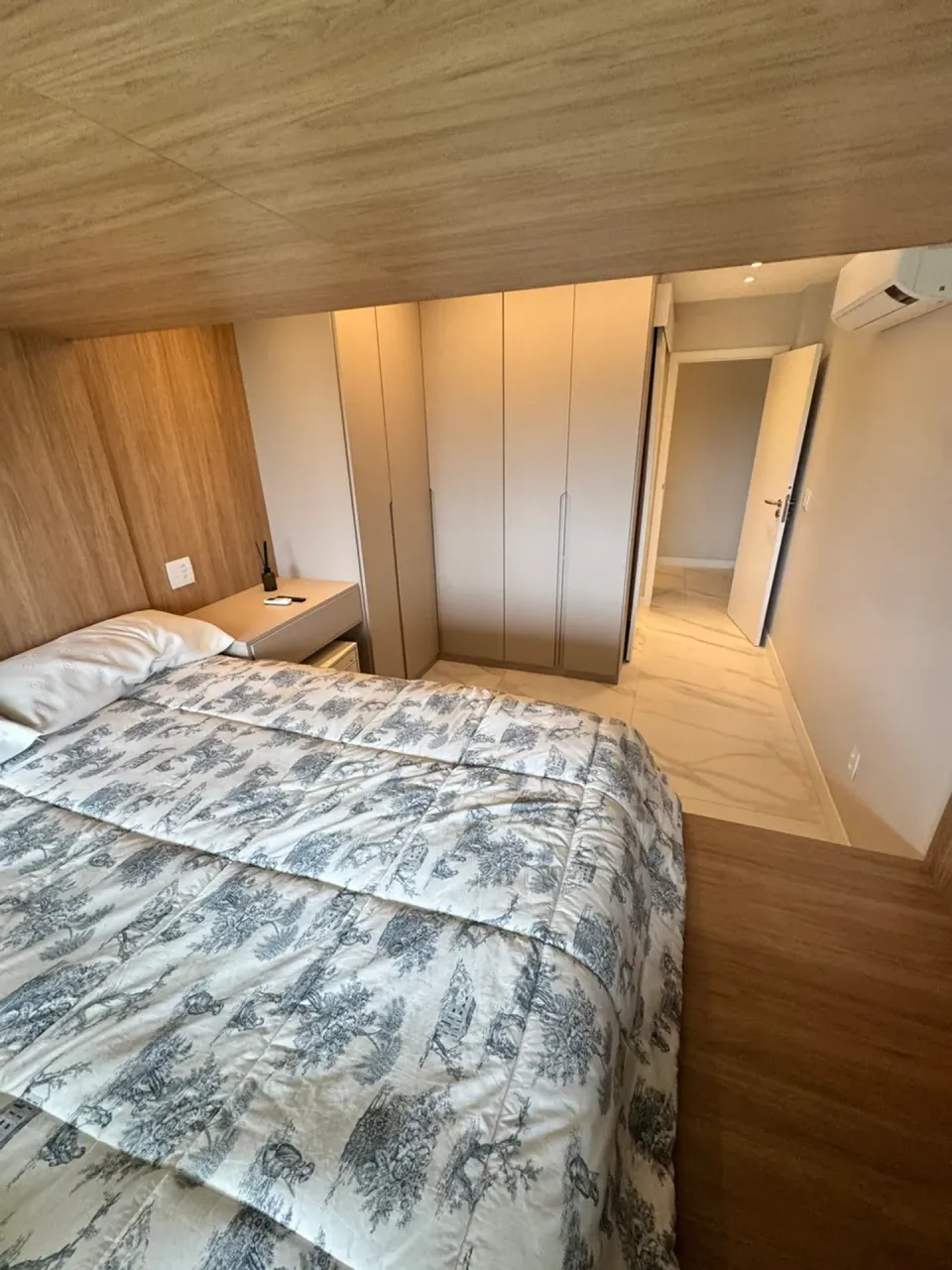 Apartamento mobiliado, 200 m², com janelas do piso ao teto — photo 17