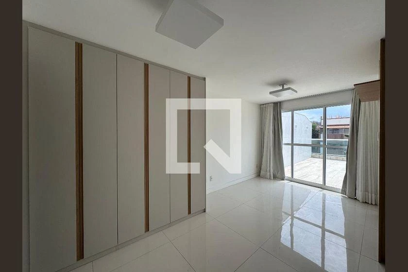 3-bedroom apartment with en-suite bathrooms and 324 m² — photo 4