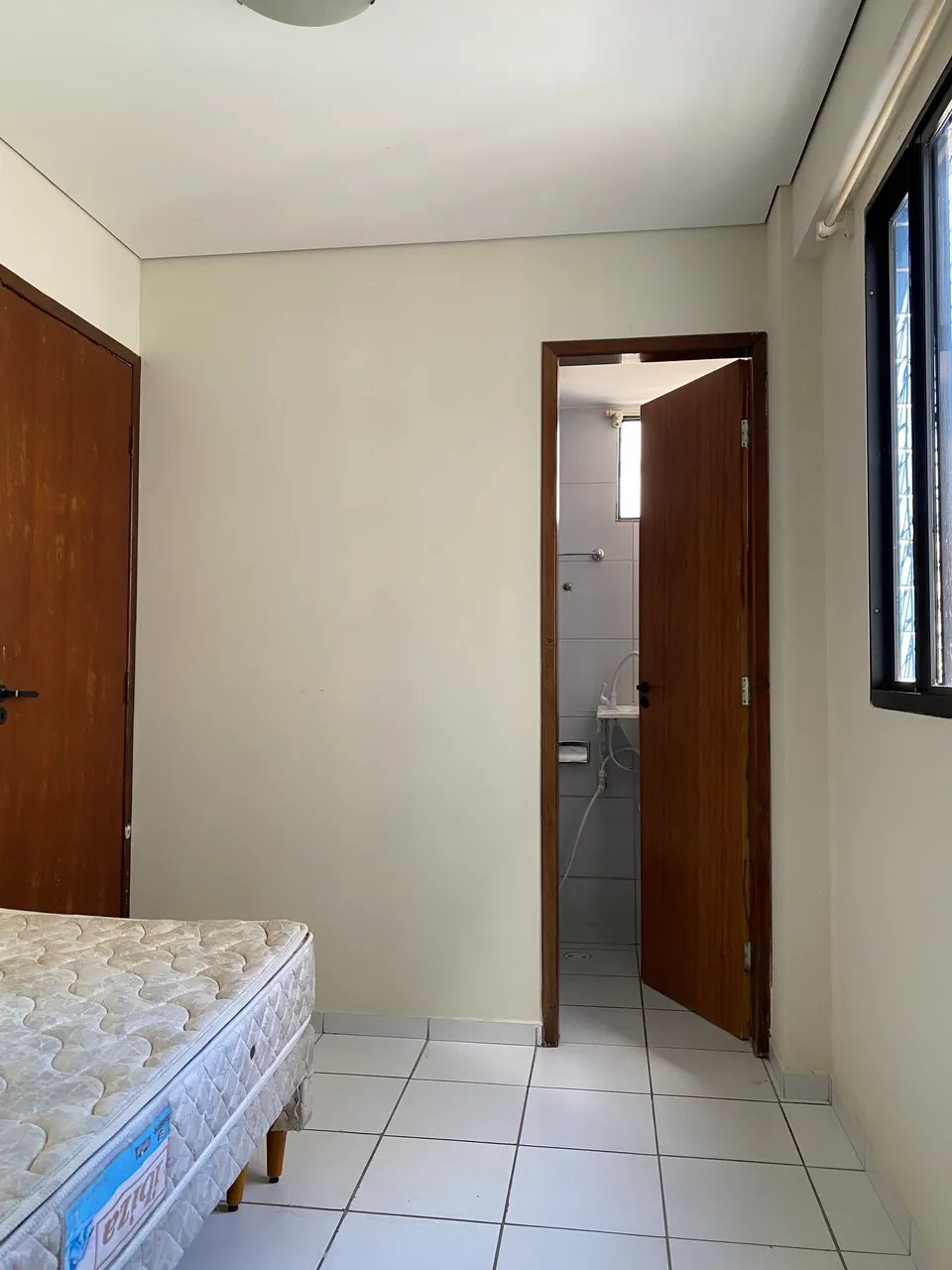 2-bedroom apartment in a building with a pool — photo 5