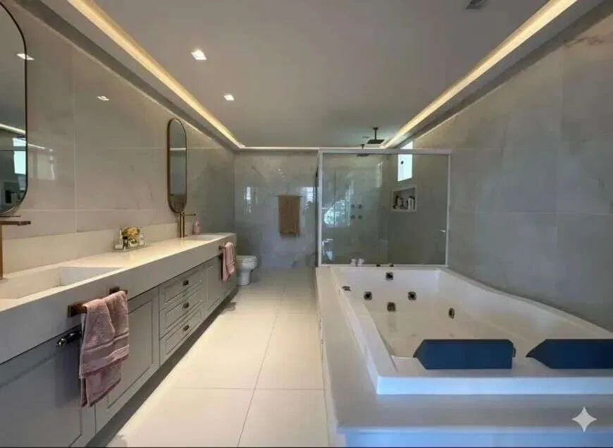 4-suite house with a private-use pool in the condo — photo 31