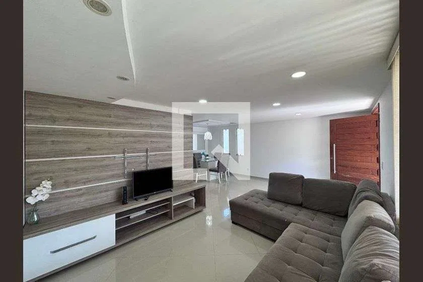 Garden in a 3-bedroom house, 180 m² — photo 5