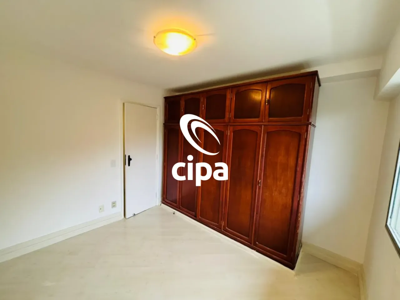 Apartamento com 2 quartos e varanda envidraçada — photo 4