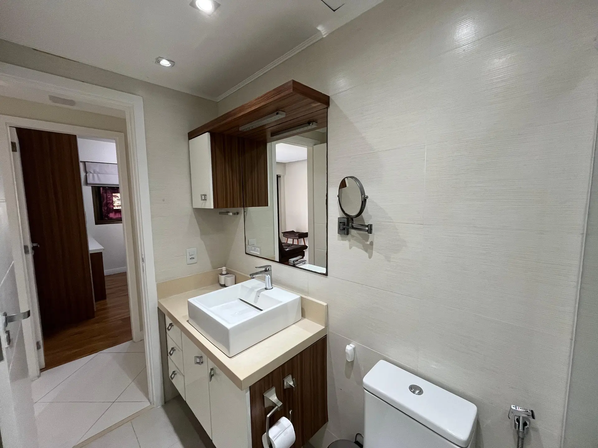 2-bedroom apartment with a glass-enclosed balcony — photo 30